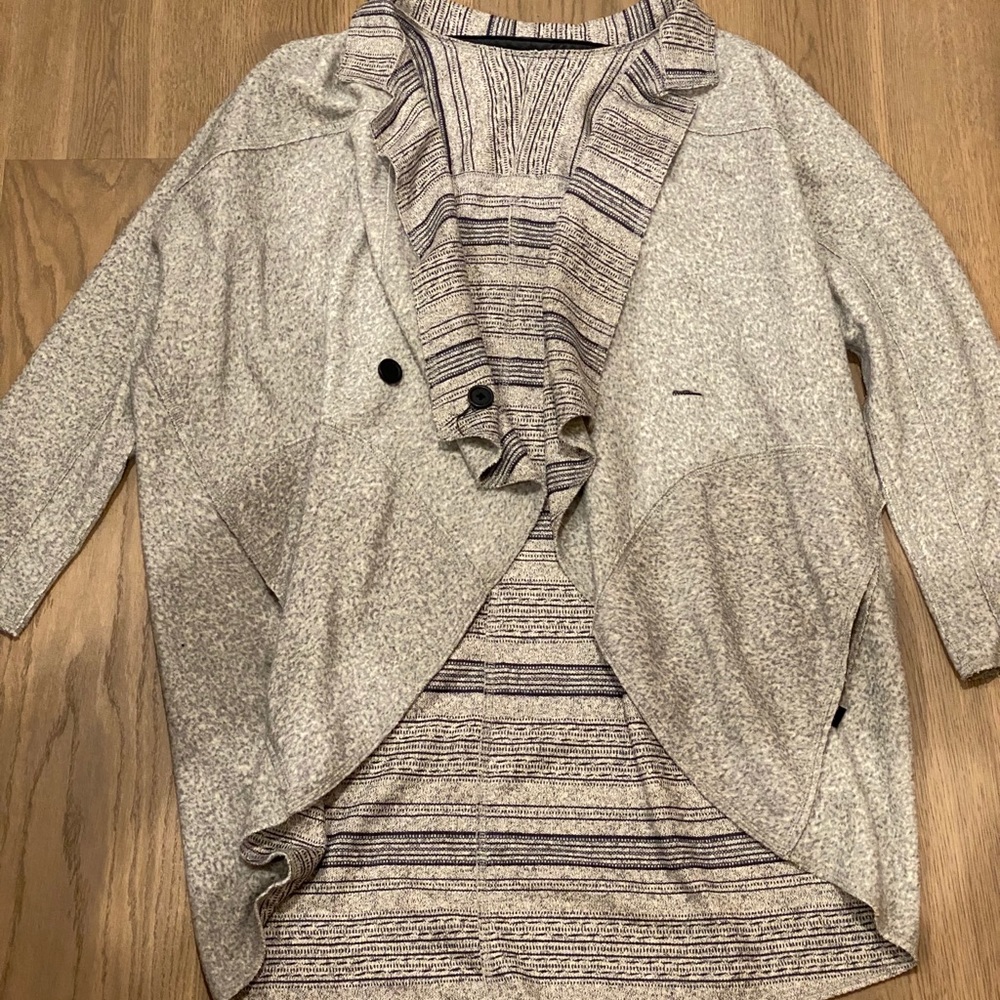 Reversible Pattern Cardigan